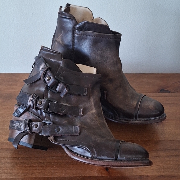 Freebird by Steven Shoes - Freebird Circle Brown Leather Boots NWOT 8